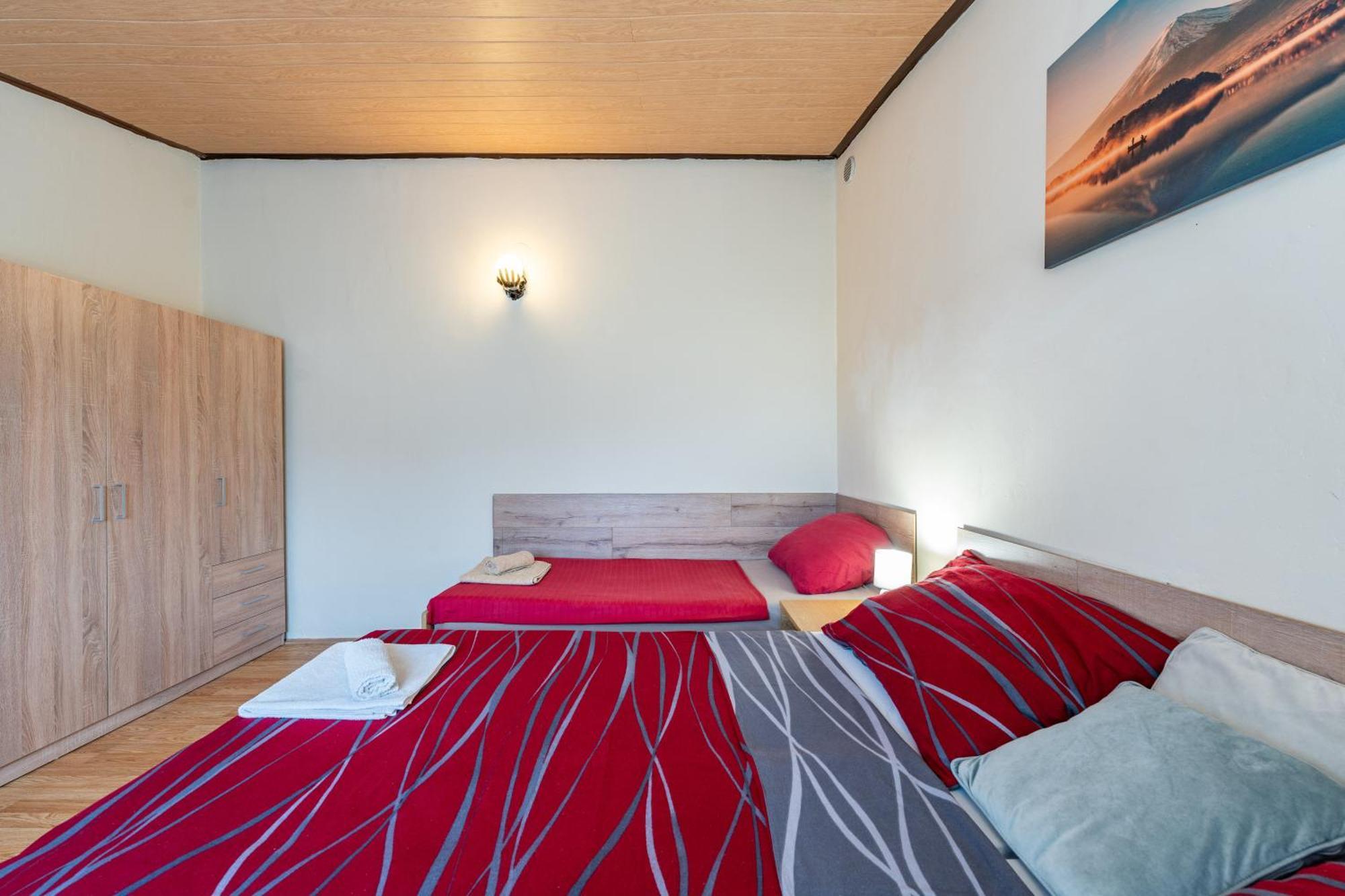 Apartmani Prpic Vir Eksteriør bilde