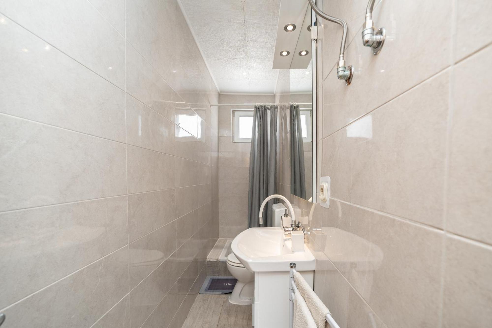 Apartmani Prpic Vir Eksteriør bilde