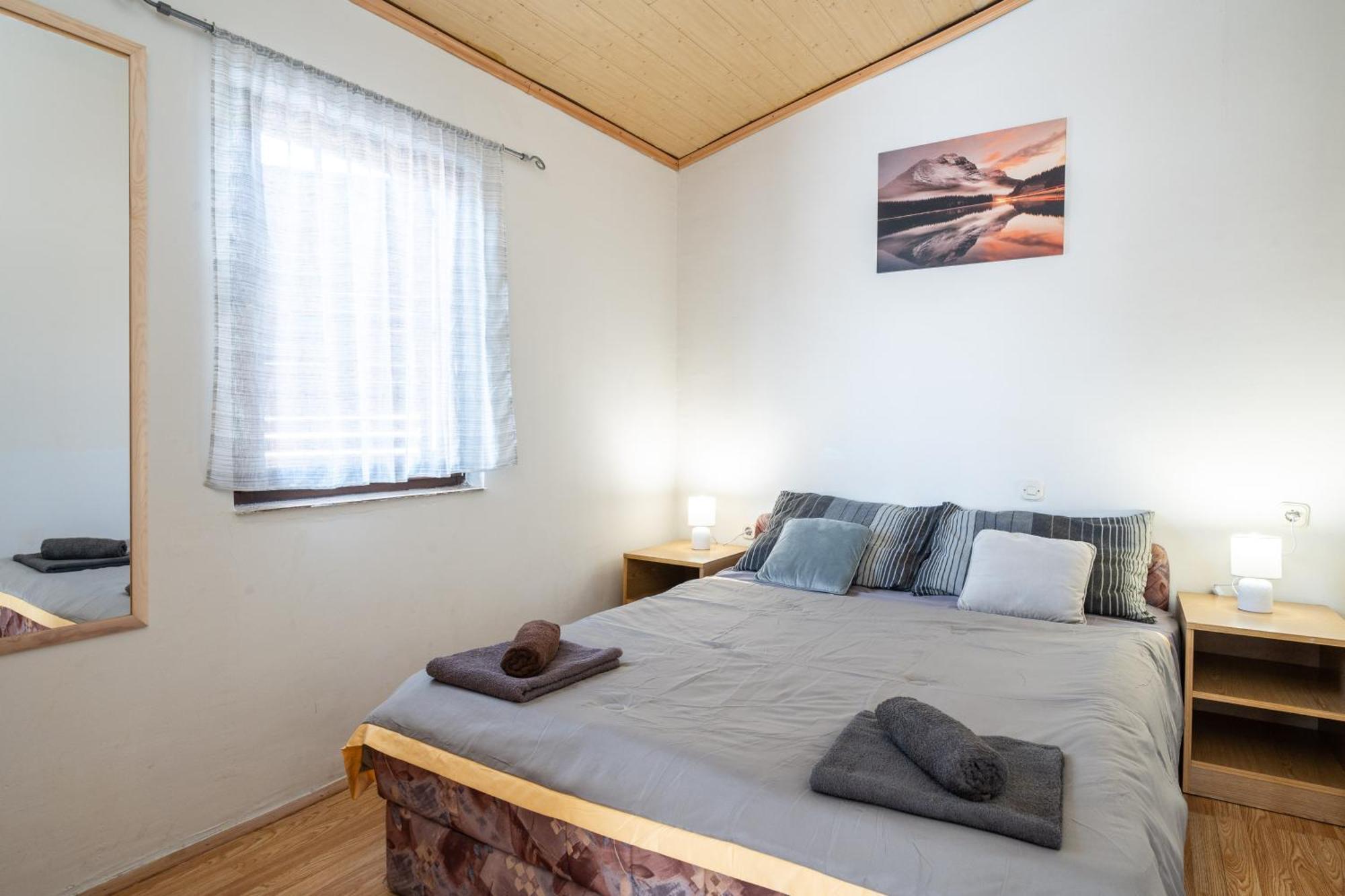 Apartmani Prpic Vir Eksteriør bilde
